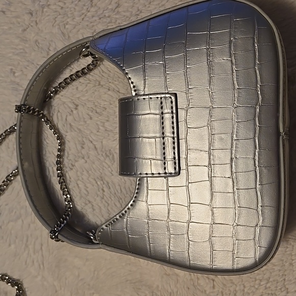 Urban Outfitters mini purse - Picture 3 of 4